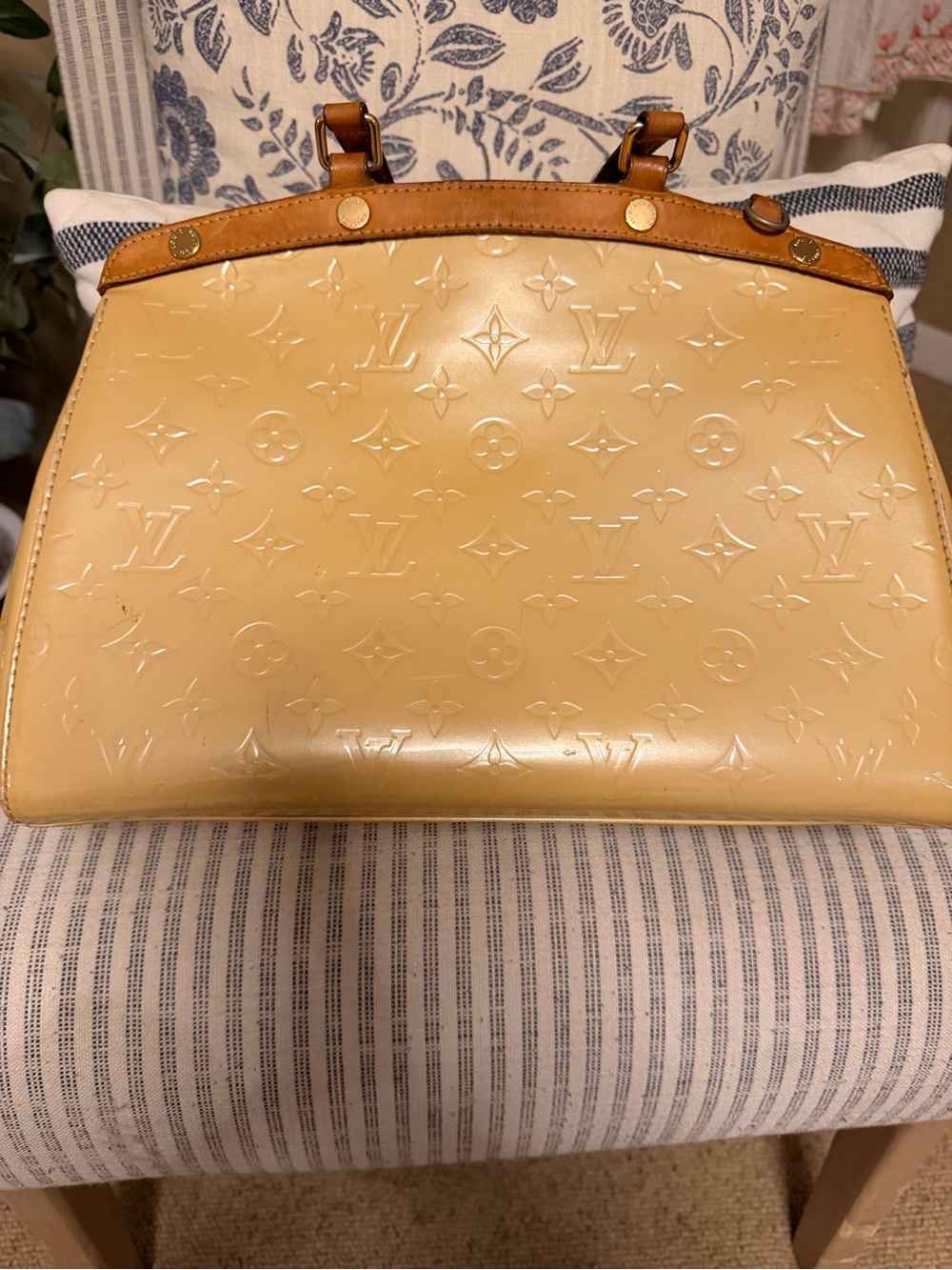 Louis Vuitton Vernis Brea bag - Picture 2 of 15